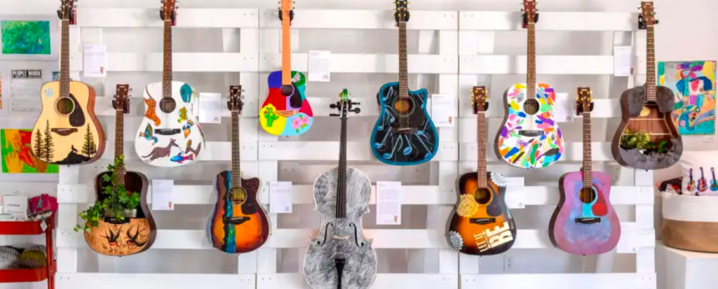 2ND & PCH-Music-Guitars