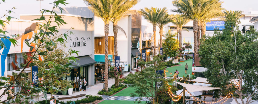 2ND & PCH-Tenants-Outdoor View